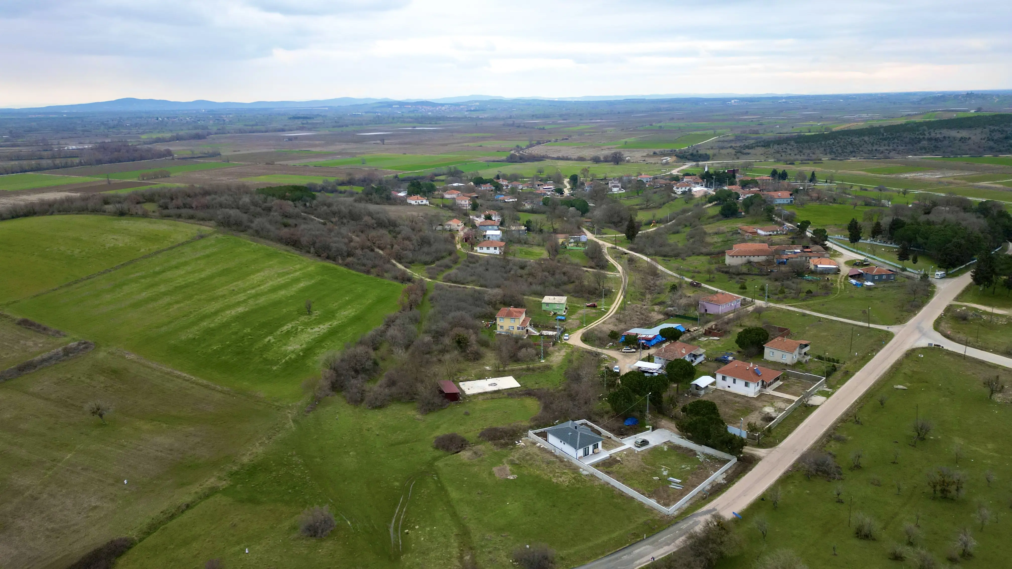 Tarihi Troya'nın mirasını taşıyan topraklarda, modern bir yaşam sunan Troya Biga projesinden bir parsel.