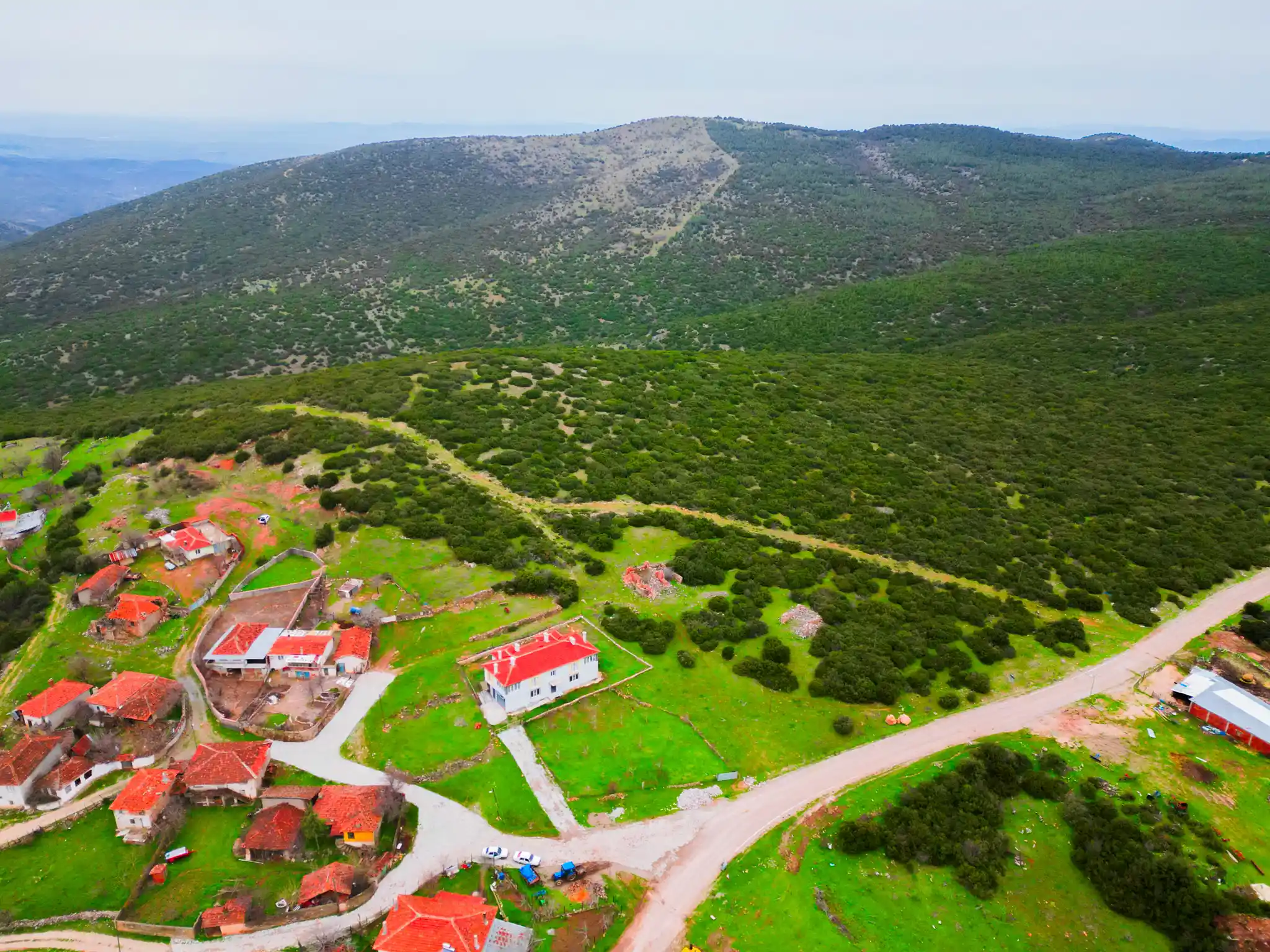 Balıkesir Göbel bölgesinde müstakil tapulu ve satışa hazır yatırım fırsatı