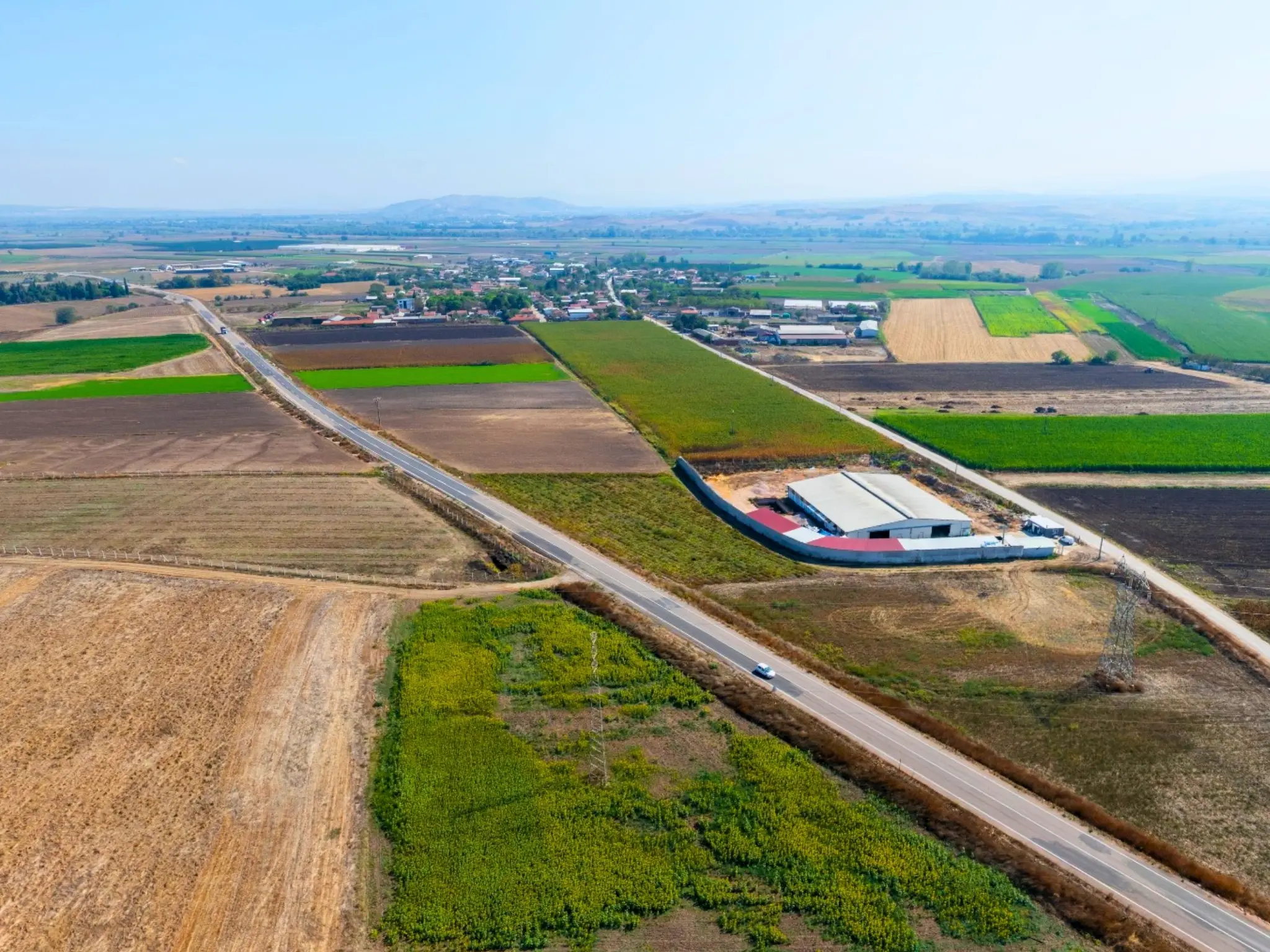 Manyas Kuş Cenneti’ne yakın konumda, doğal çevreye sahip Okçugöl yatırım arsaları