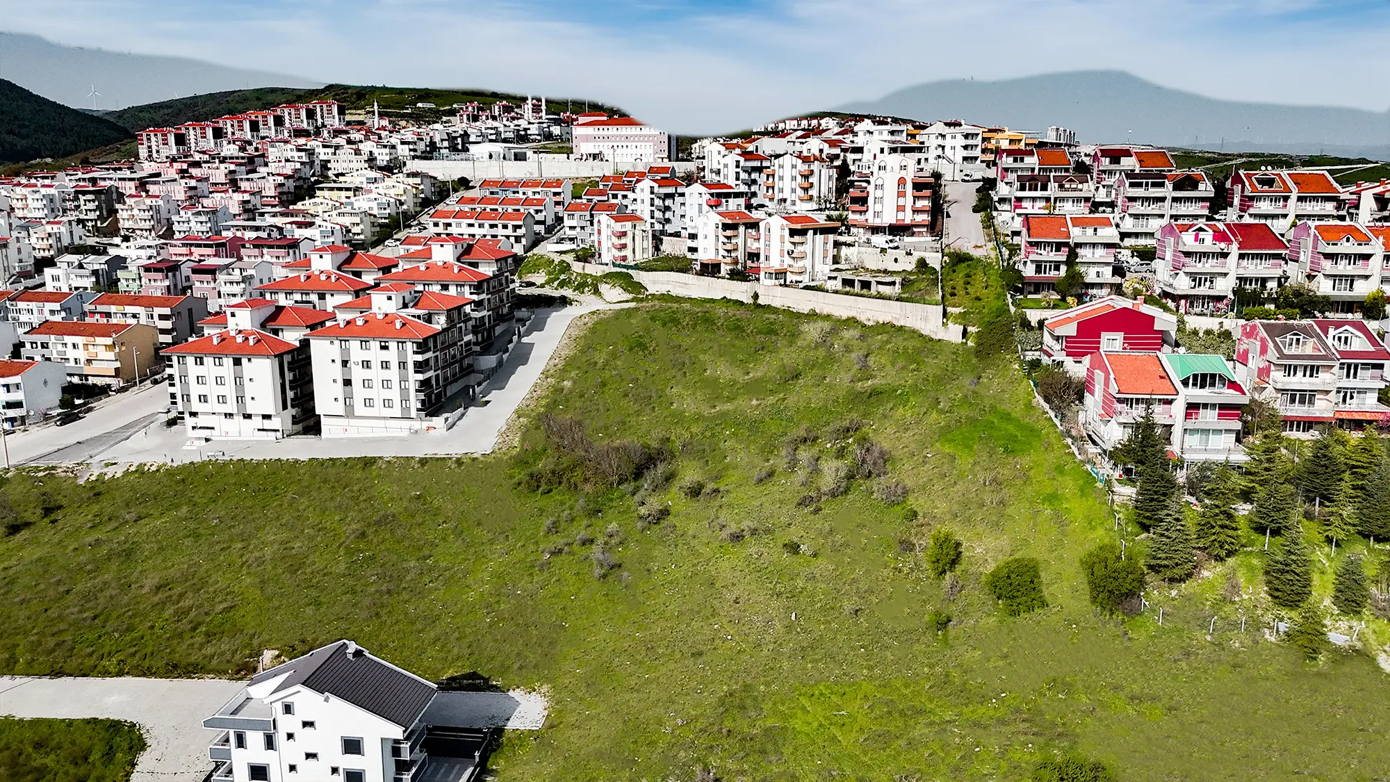 Geleceğin lüks yaşam merkezi olacak Park Kuva-i Milliye'de, villa yapımına uygun imarlı bir arsa parseli.
